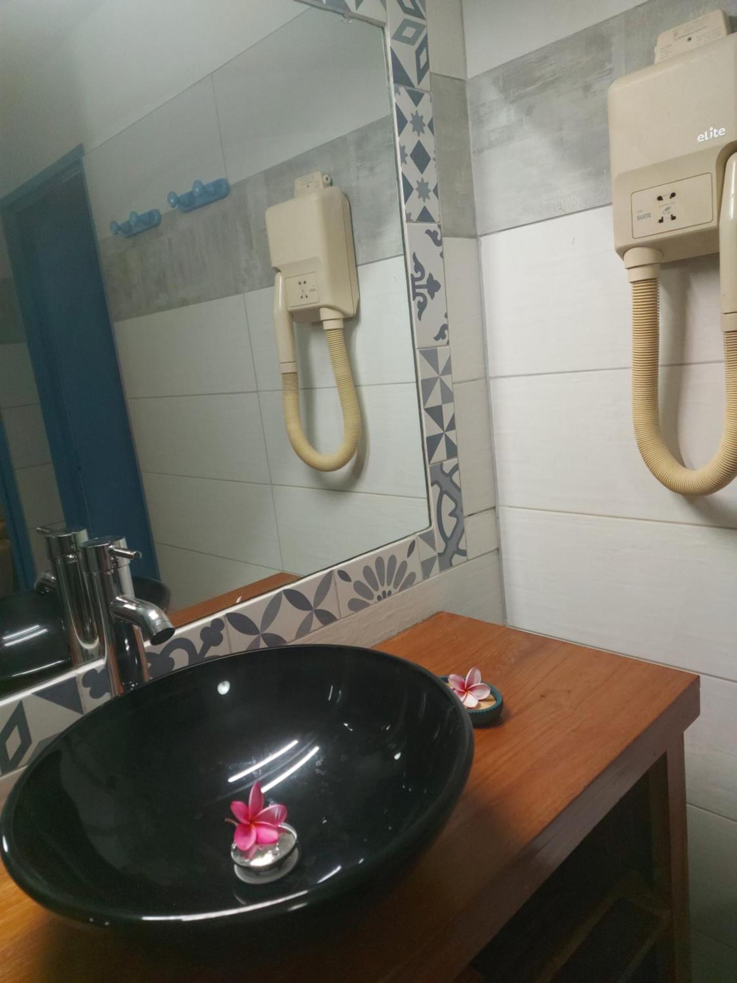 Appartements Residence Mahoghany Sainte-Anne Kültér fotó